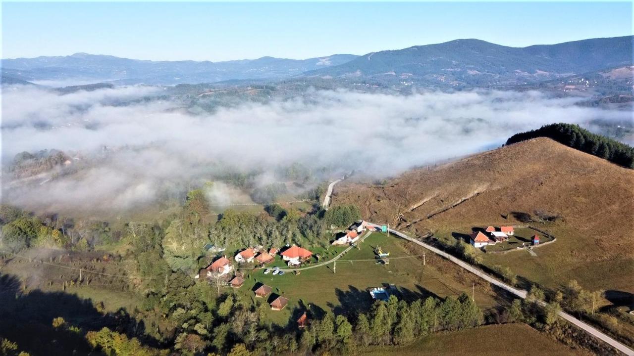 Etno Village Gostoljublje Kosjeric Kültér fotó